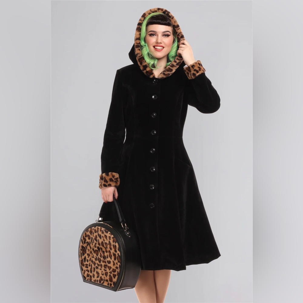 Collectif - Black velvet and leopard print faux fur coat - Picture 4 of 6